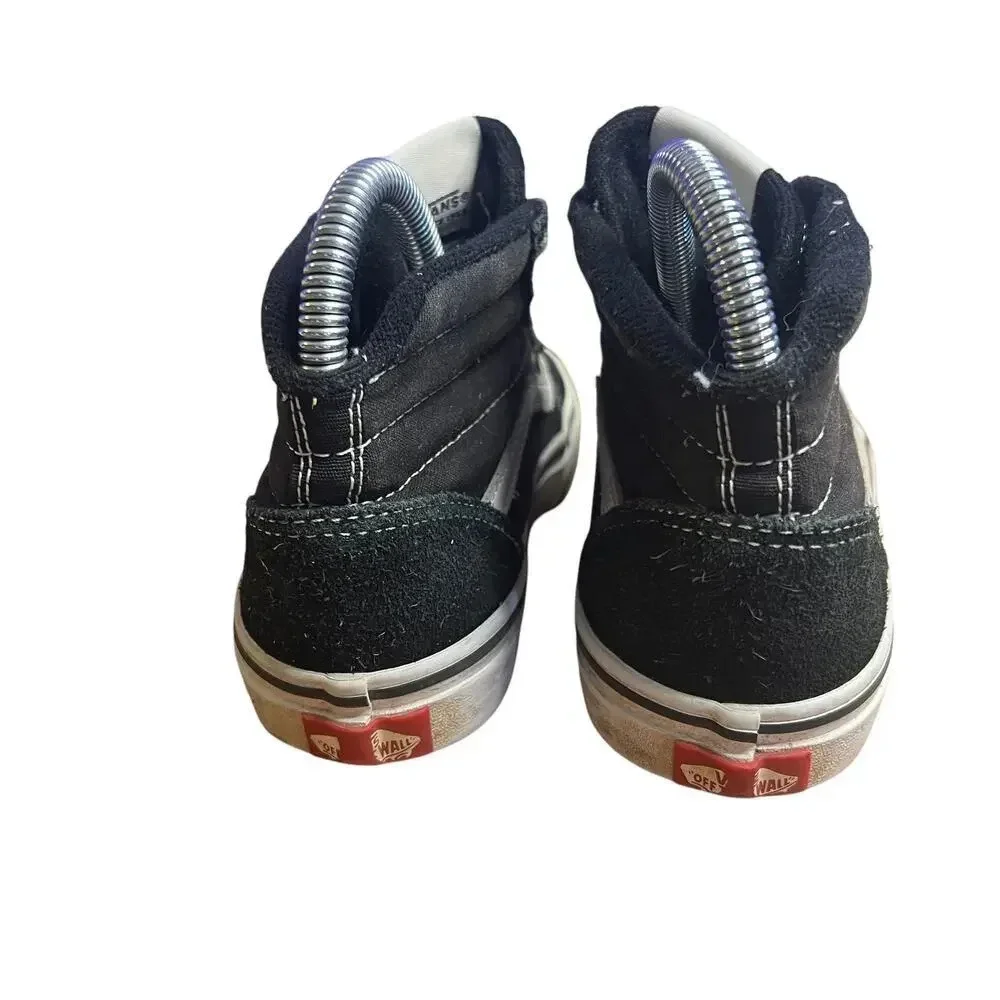 Vans SK8-Hi Black & White High Top Suede‎ Sneakers Men’s 6.0 / Women’s 7.5